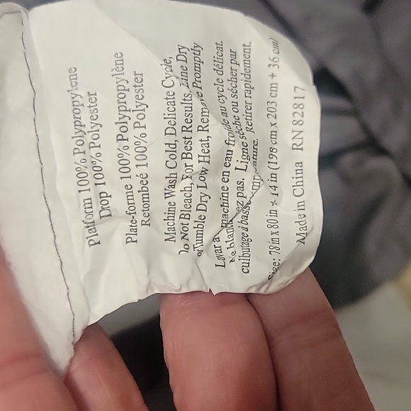 Bed Skirt Gray Size King - Picture 2 of 3